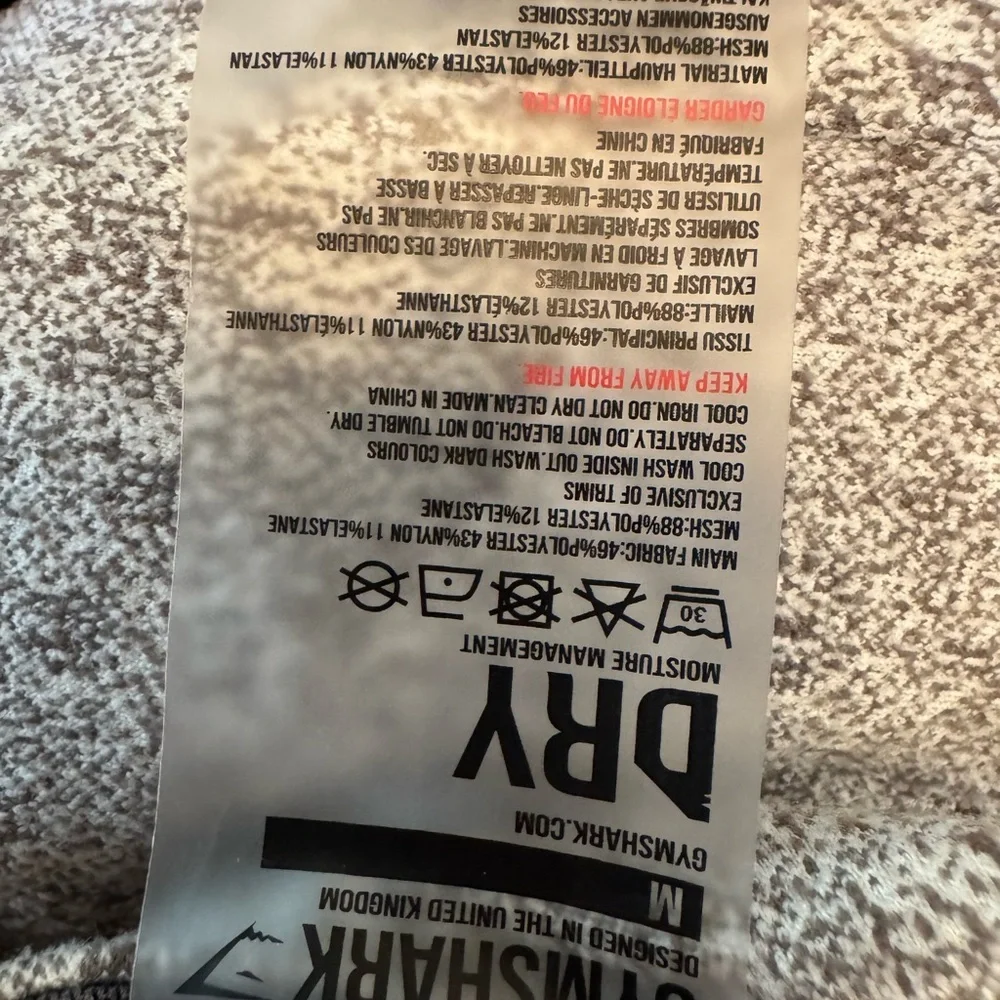 Gymshark Gray Cutout Strappy Back Sports Bra Size M Activewear Athleisure Gym - Picture 7 of 8